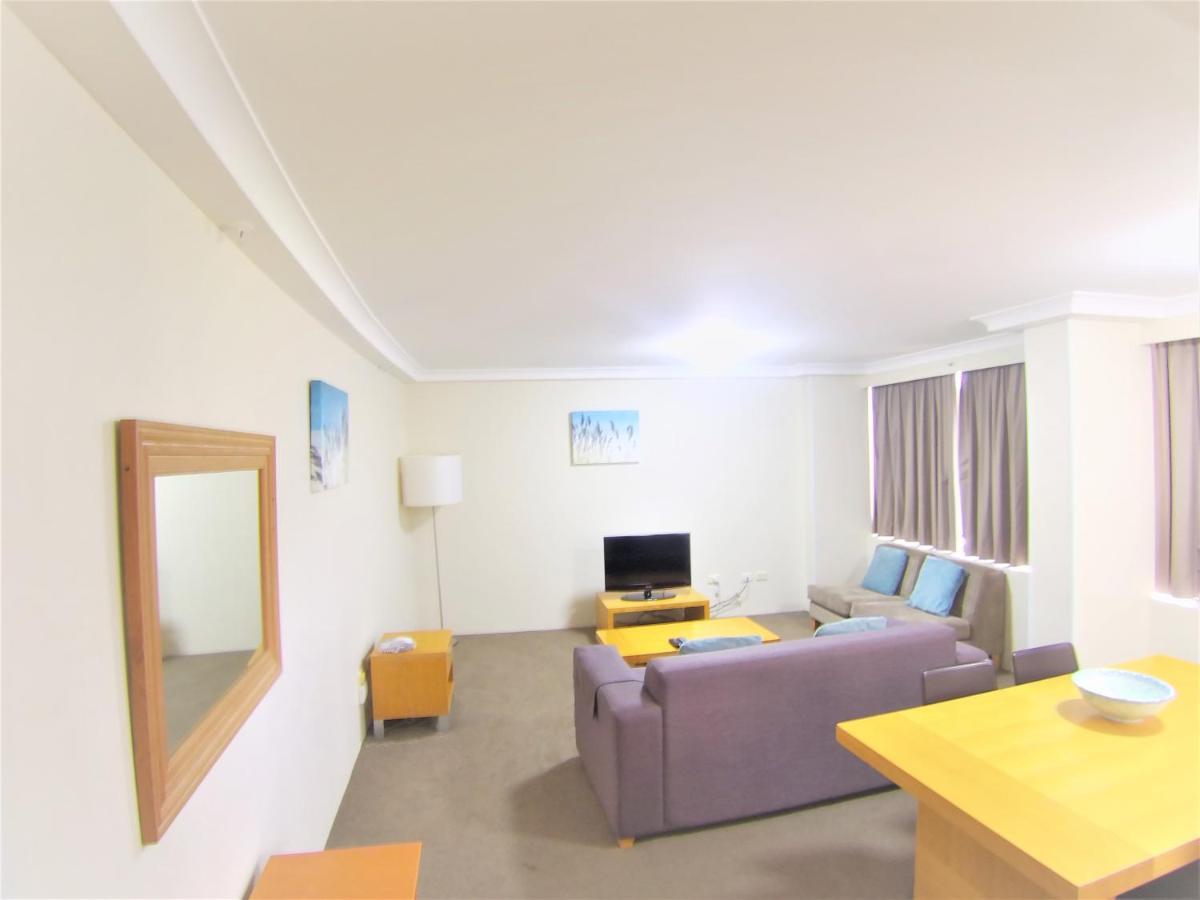 Breakfree Capital Tower Apartments Canberra Exterior photo