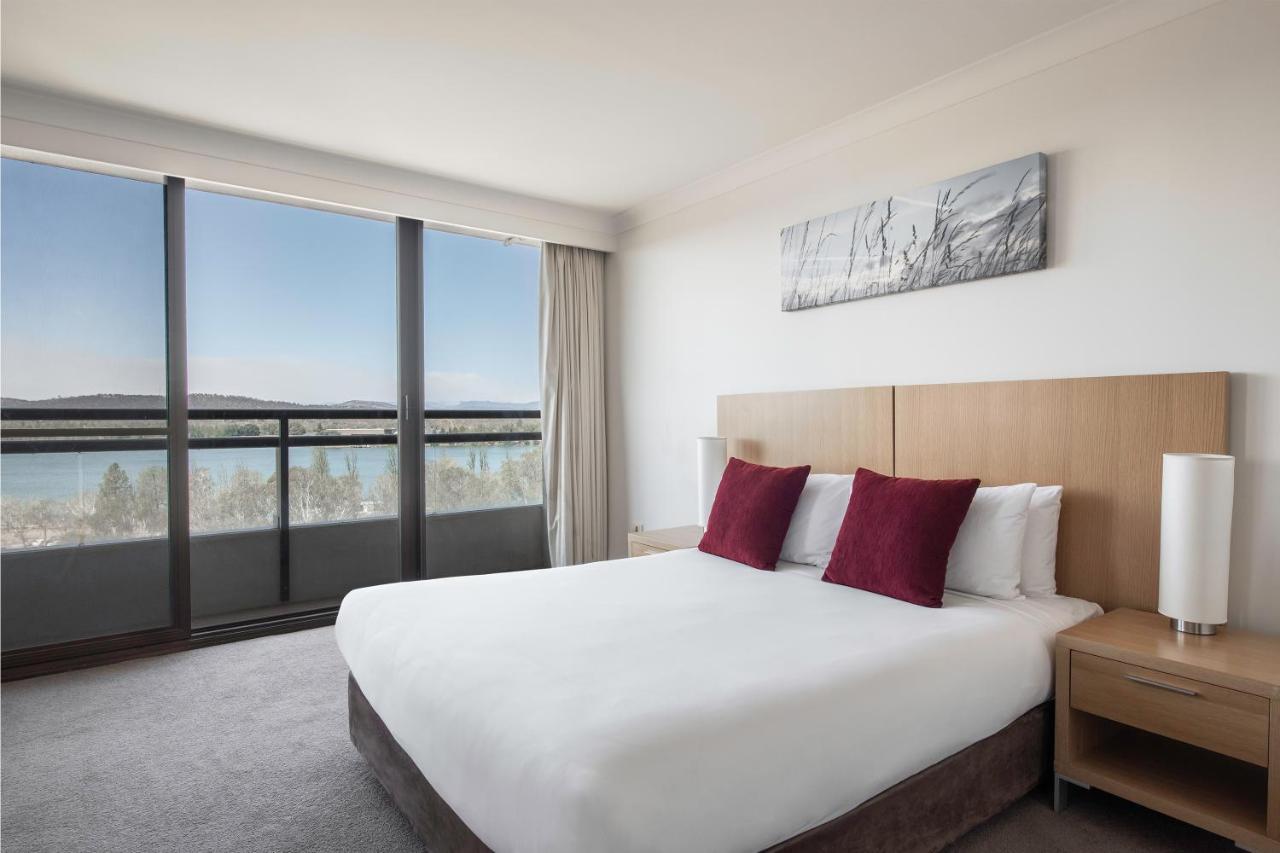 Breakfree Capital Tower Apartments Canberra Exterior photo