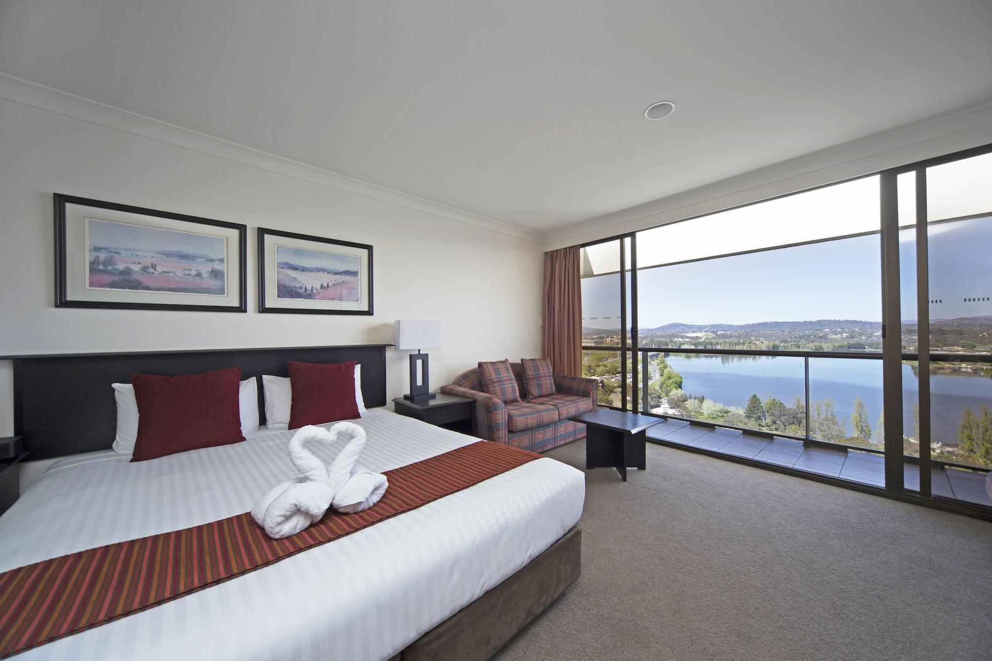 Breakfree Capital Tower Apartments Canberra Exterior photo