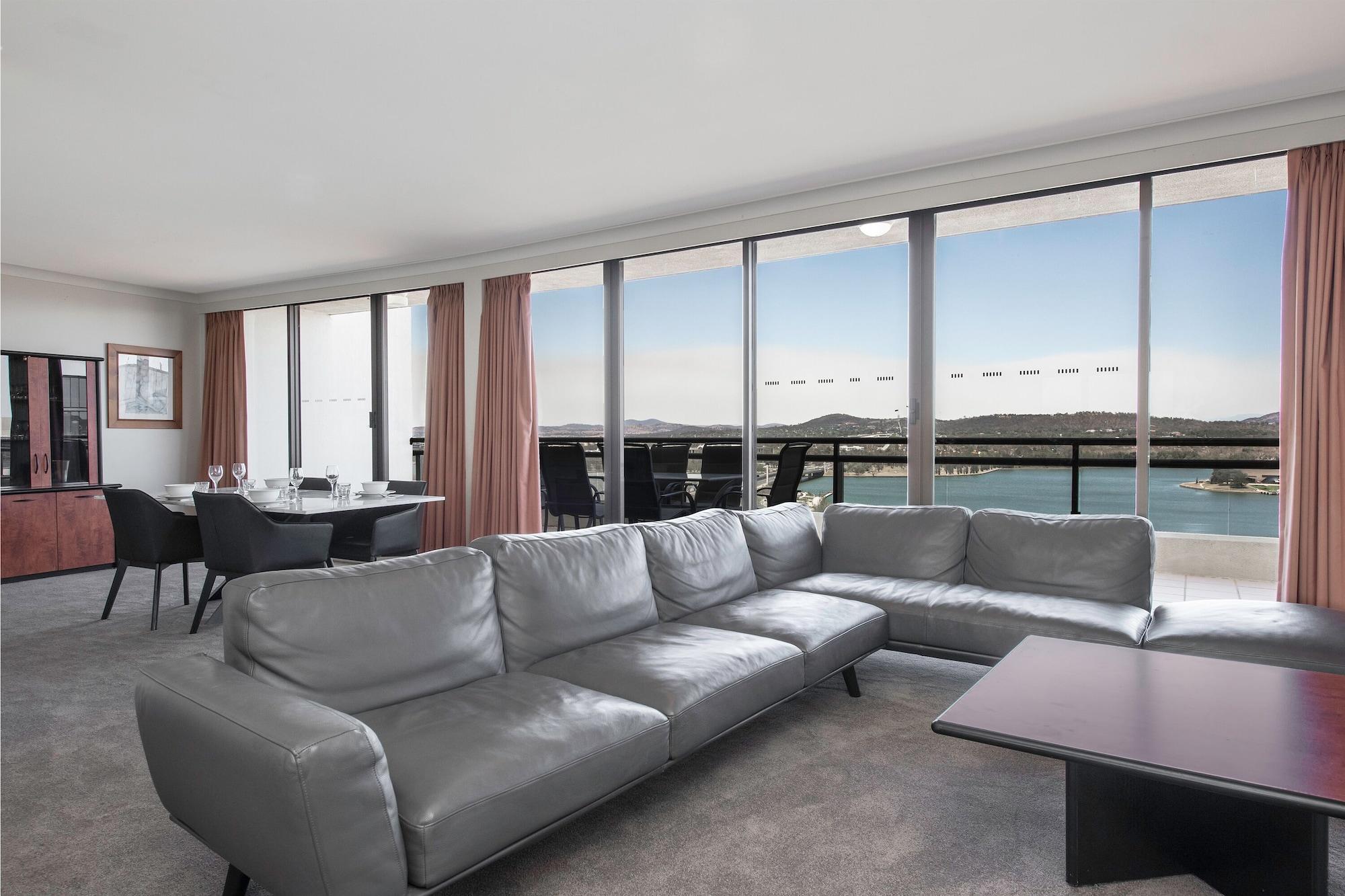Breakfree Capital Tower Apartments Canberra Exterior photo