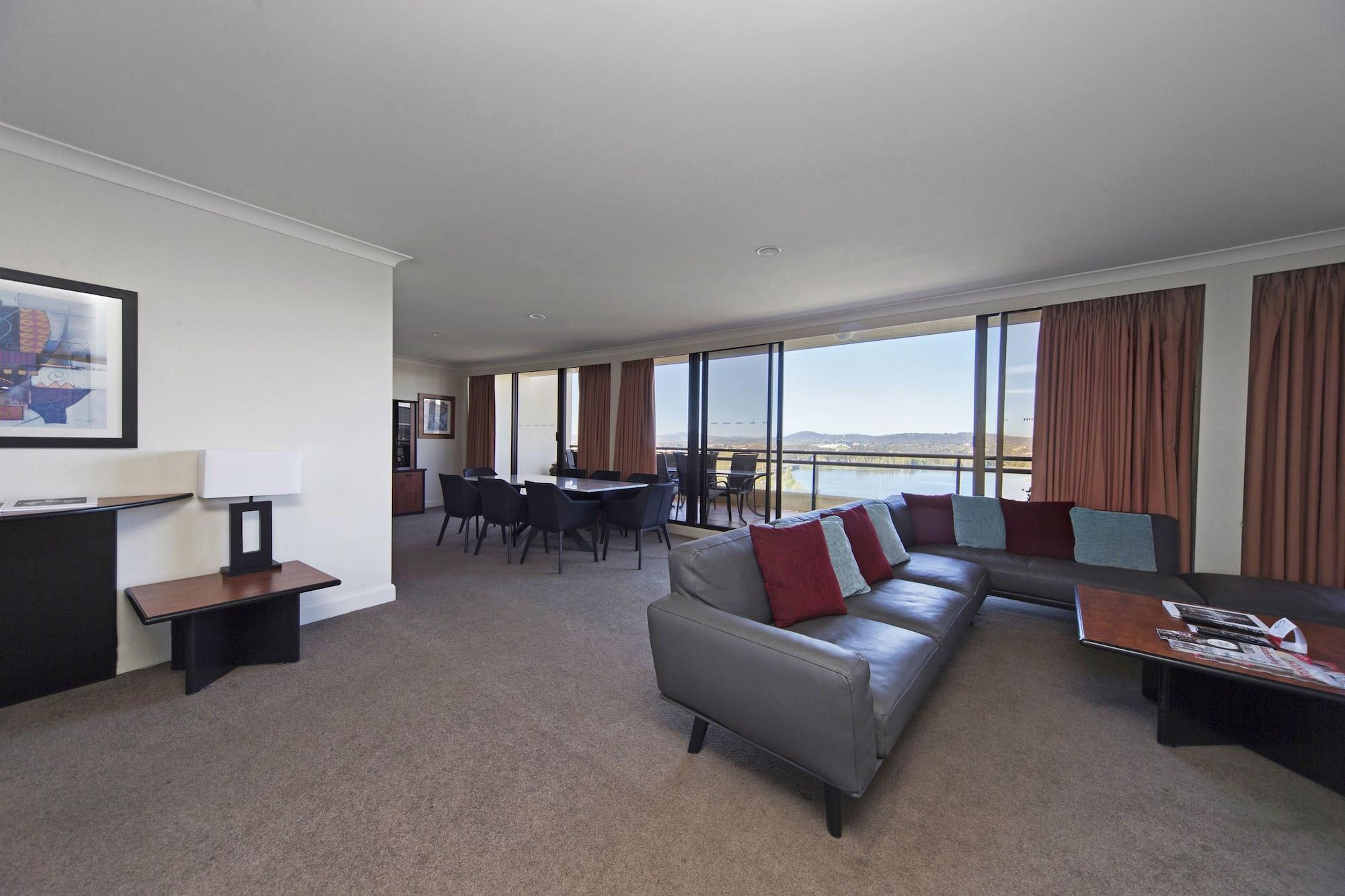Breakfree Capital Tower Apartments Canberra Exterior photo