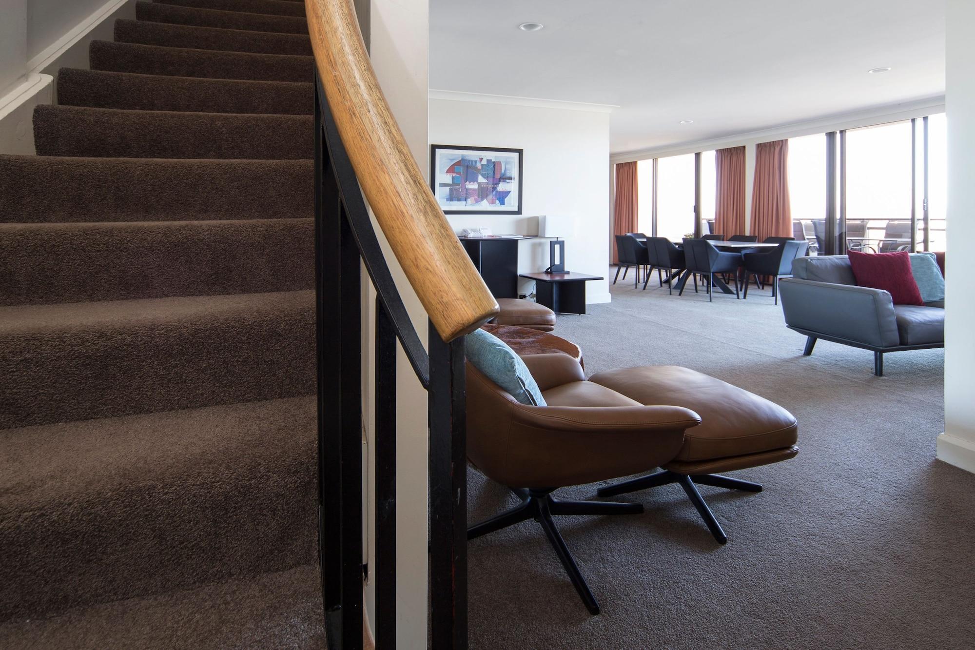 Breakfree Capital Tower Apartments Canberra Exterior photo