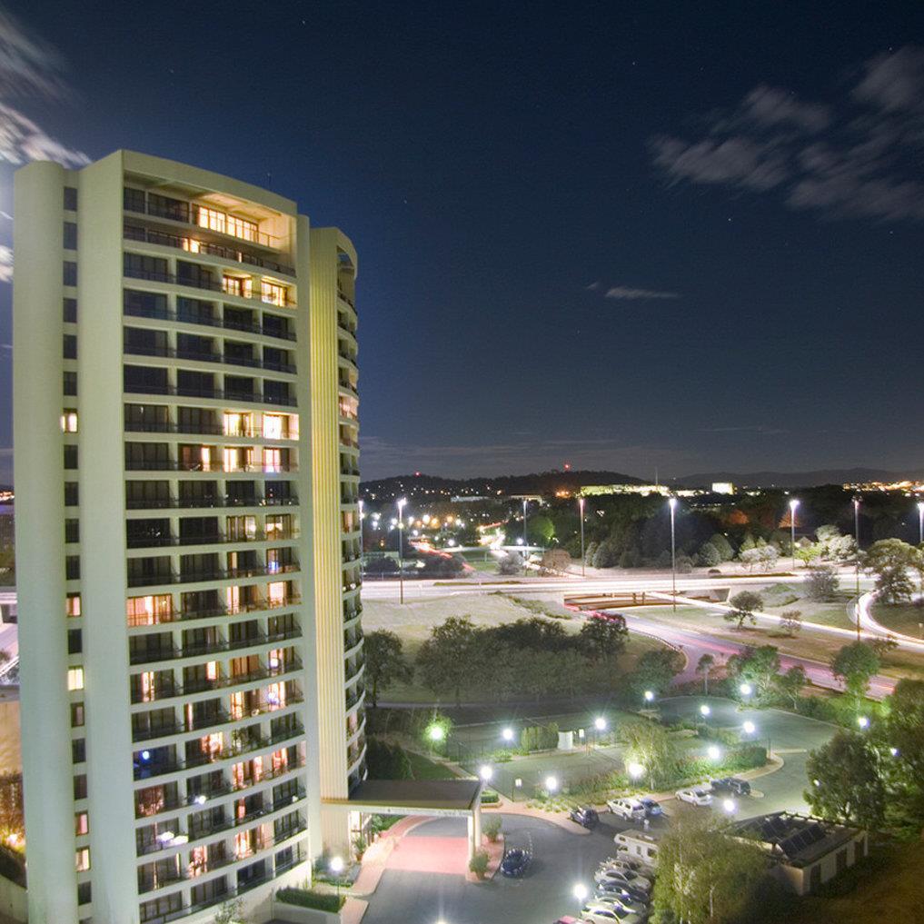 Breakfree Capital Tower Apartments Canberra Exterior photo