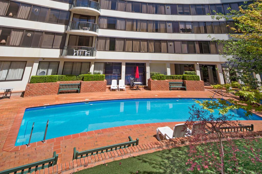Breakfree Capital Tower Apartments Canberra Exterior photo