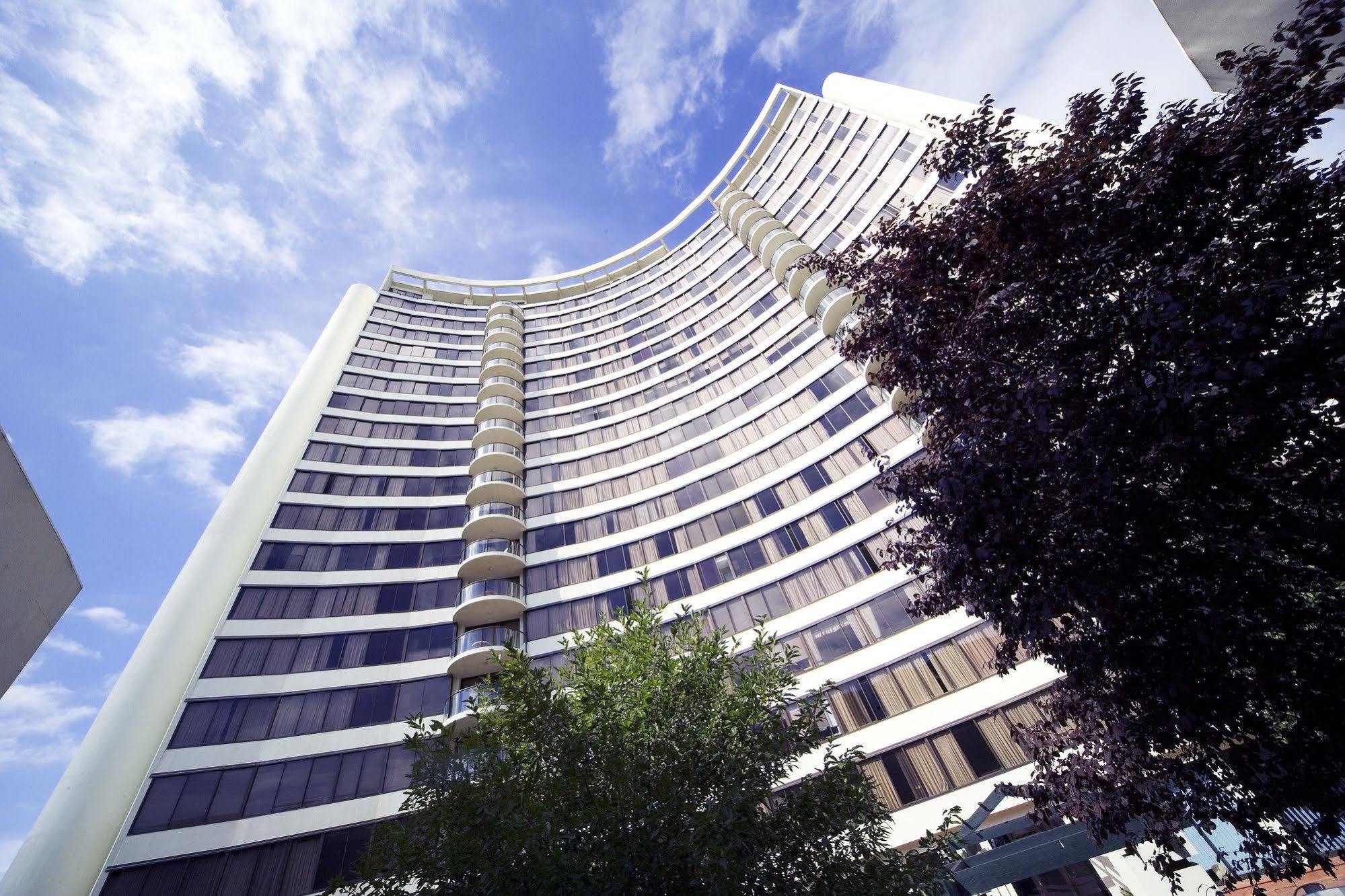Breakfree Capital Tower Apartments Canberra Exterior photo